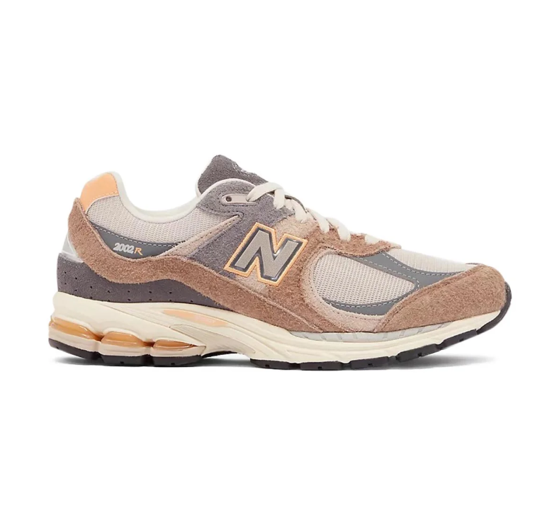 New Balance 2002R – Tan / Castlerock / Apricot