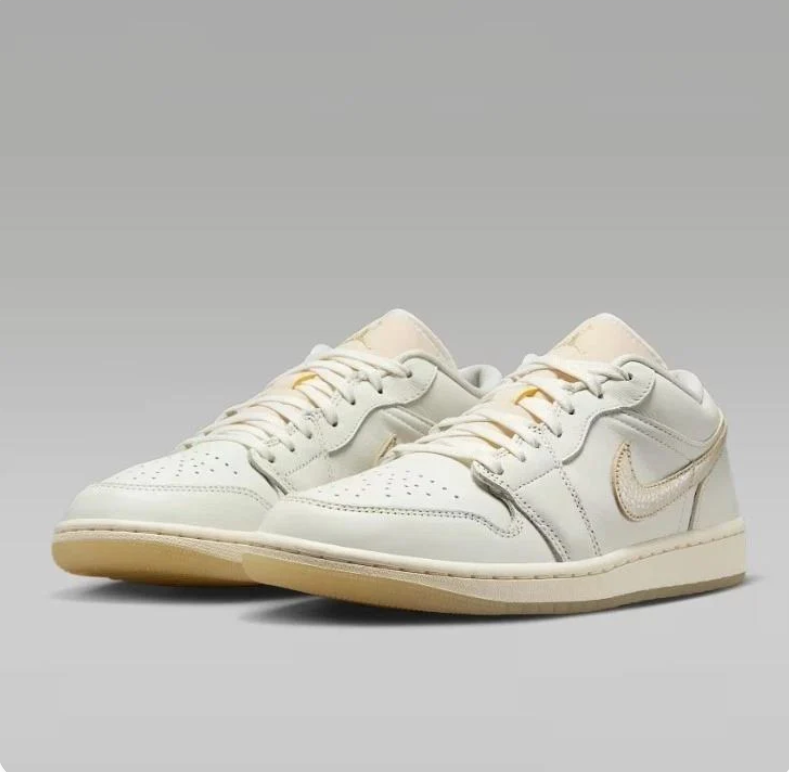 Air Jordan 1 Low SE – Sail / Gold Stitch