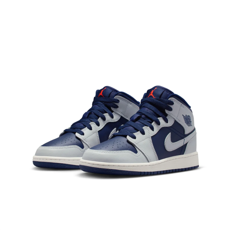 Air Jordan 1 Mid – Navy Blue / Wolf Grey